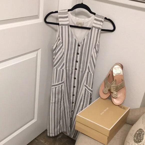 Moving Sale 🚗 - Loft Blue White Striped Dress, Size 0 - Picture 4 of 7
